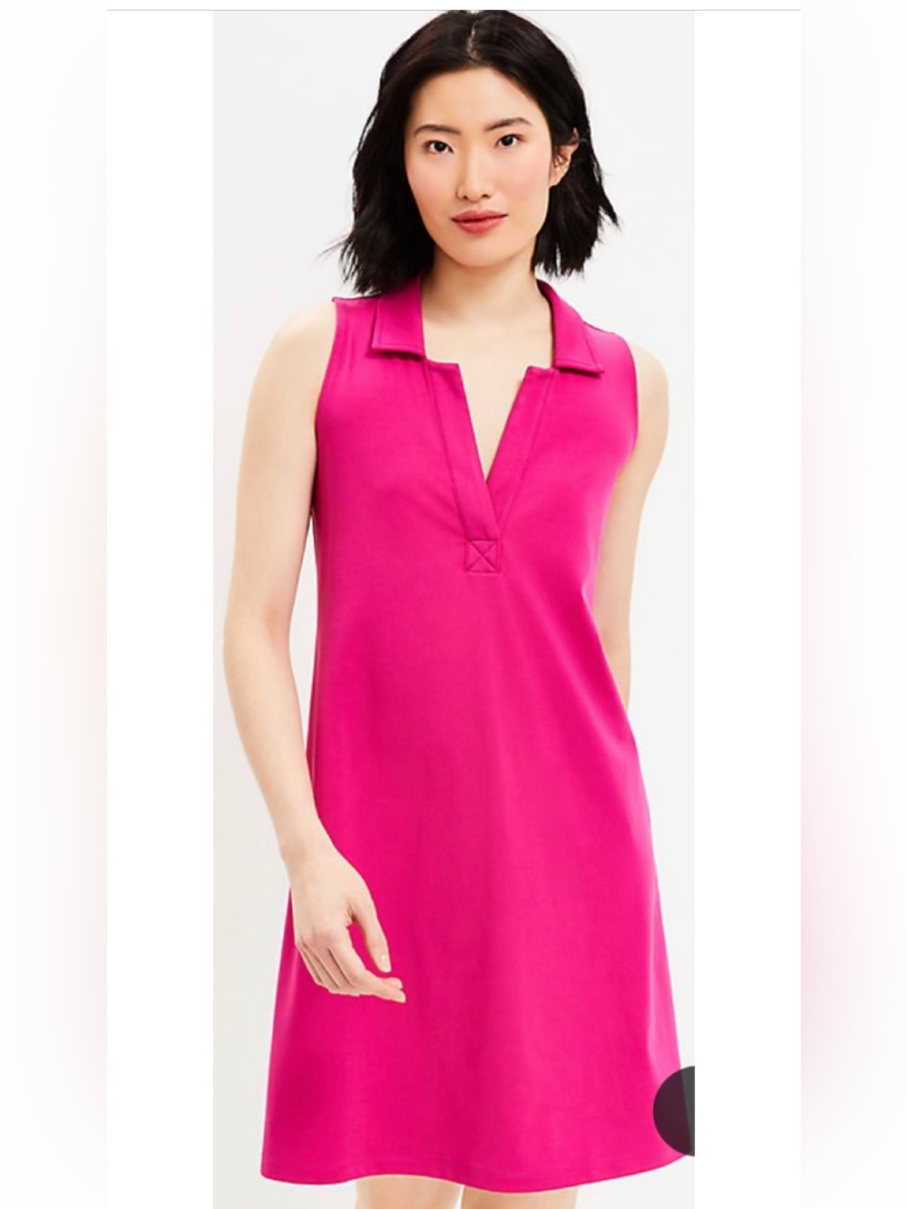 EUC Lou & Grey Luvstretch Sleeveless Split Neck Dress in vibrant fuchsia